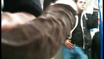 قشنگ لعنتی زن روی مبل کوس بدون فیلتر