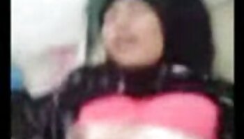 پسرک فیلم های سکسی بدون فیلتر دختران شاخی را تخلیه می کند